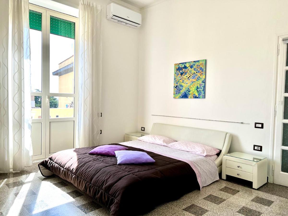Casa Vacanze Sunshine Salerno Exterior foto