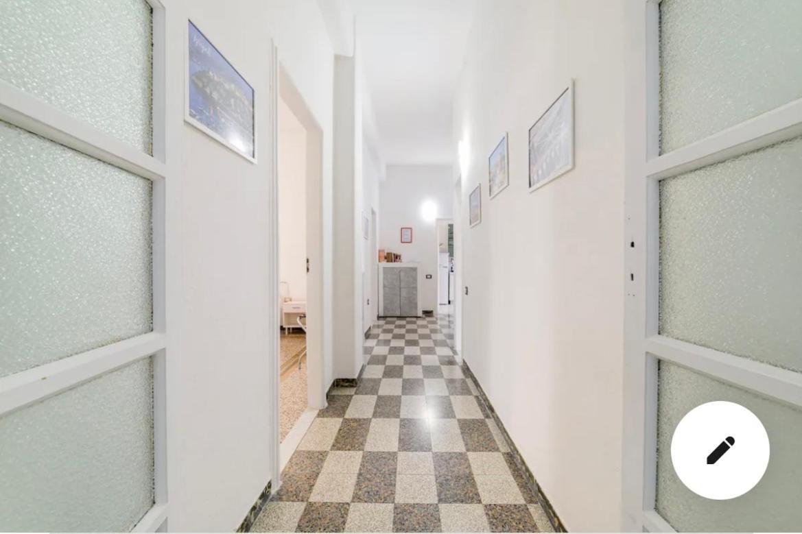 Casa Vacanze Sunshine Salerno Exterior foto